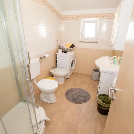 Apartmens Meri - 5 *