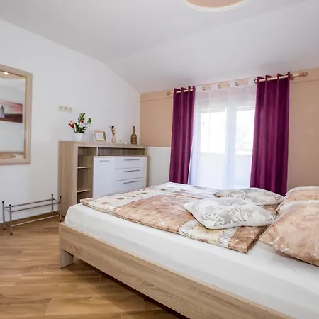 Apartmens Meri - 5 * Lopar